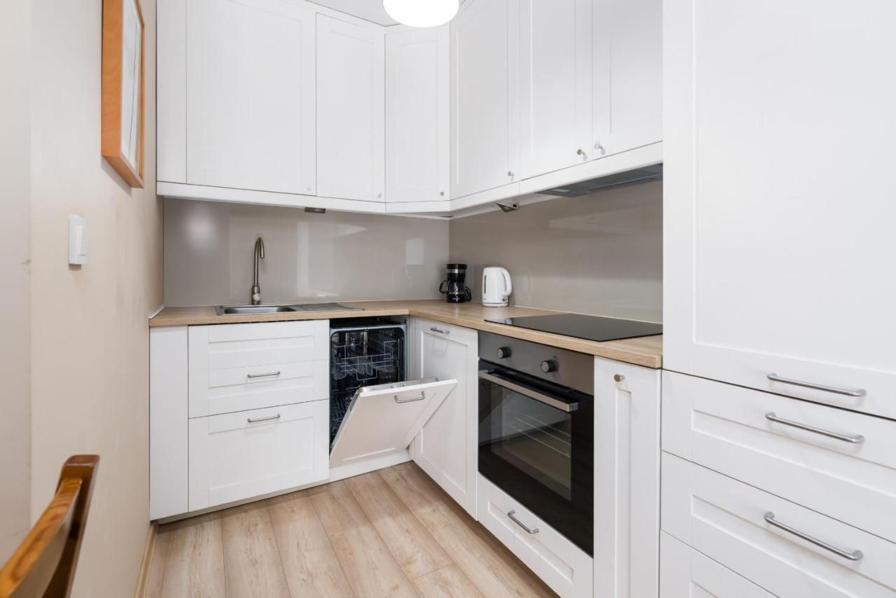 Czarnieckiego Apartment With Balcony Poznan By Noclegi Renters 外观 照片